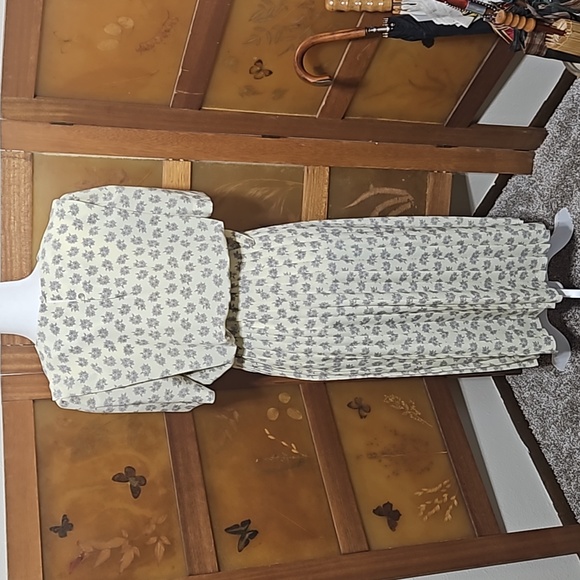 Vintage Buttery Yellow Floral Day Dress - Picture 8 of 15